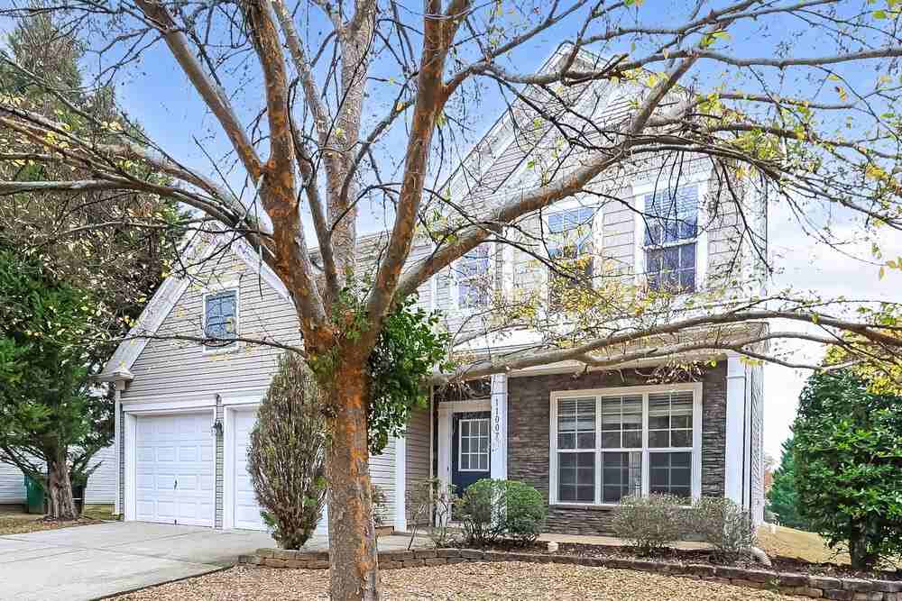 11007 Holm Oak Place - Photo 4 of 17