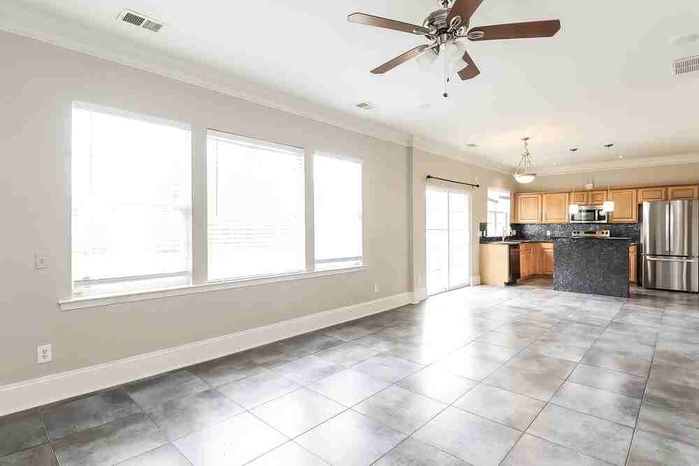 11007 Holm Oak Place - Photo 6 of 17