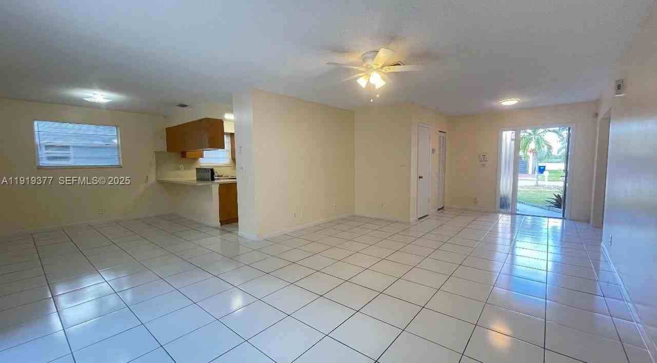 2444 Raleigh St - Photo 7 of 16