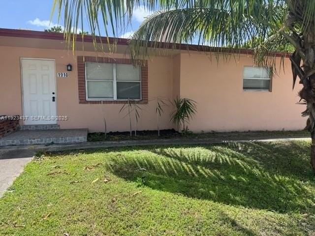 1910 Sw 99th Ave #1910 - Photo 3 of 17