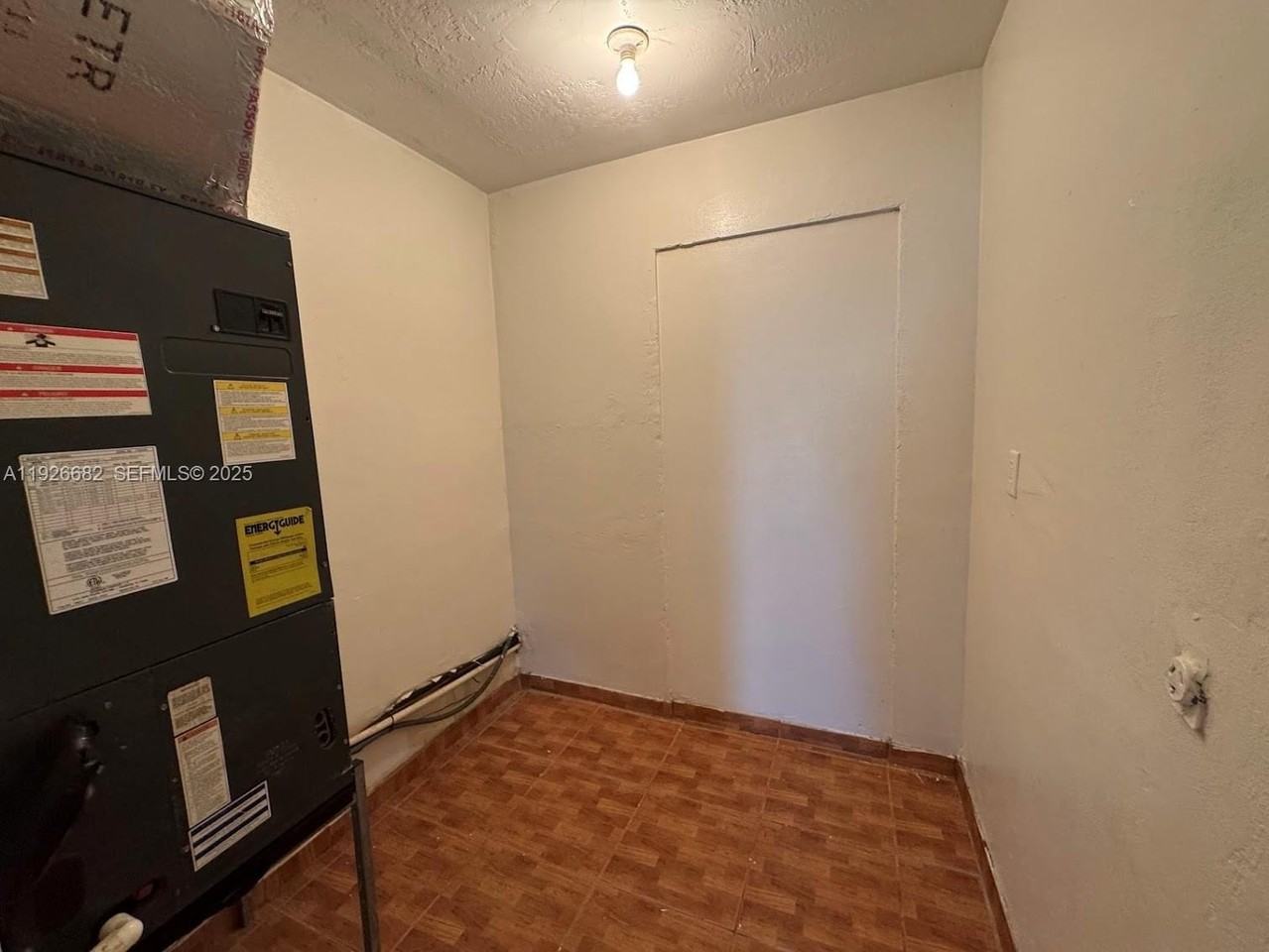 19354 Nw 28th Ct #19354 - Photo 6 of 17