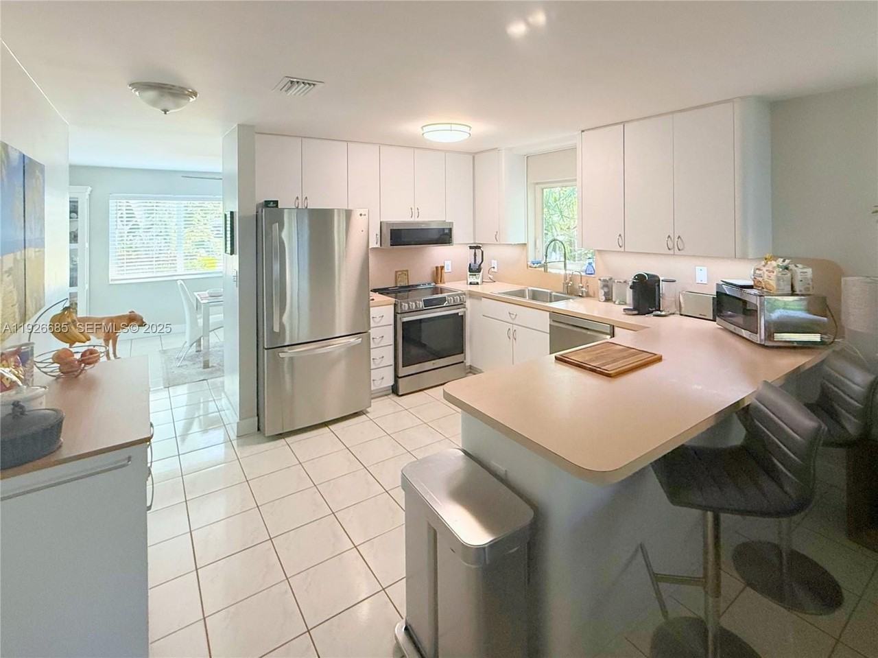 8 N End Rd - Photo 4 of 15