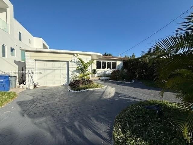 9541 Carlyle Ave #9541 - Photo 2 of 9