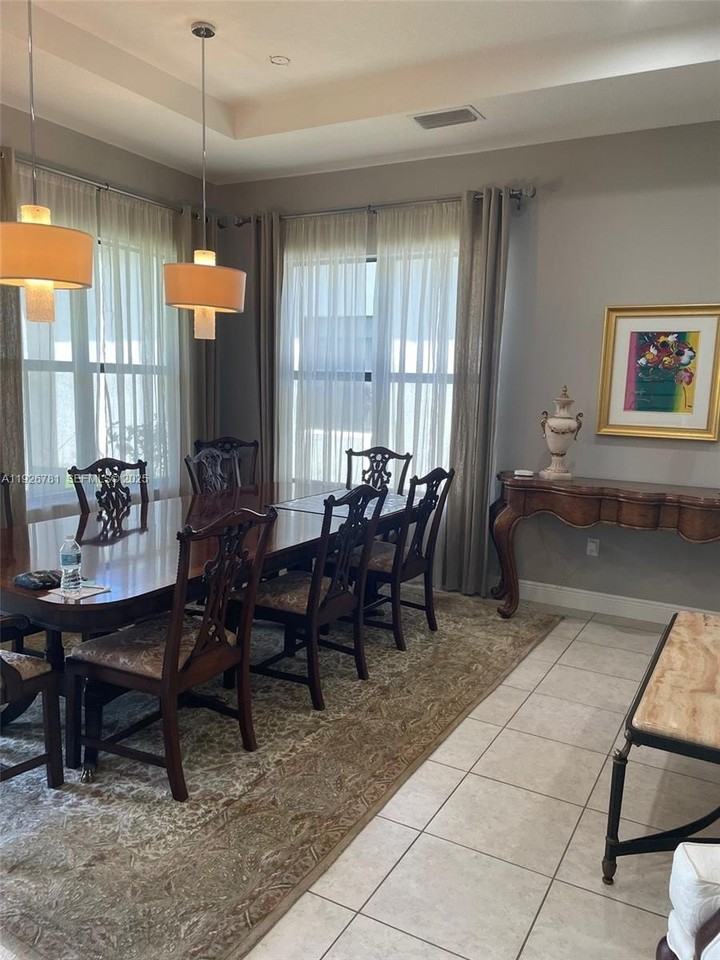 3320 Nw 84th Way #3320 - Photo 5 of 17