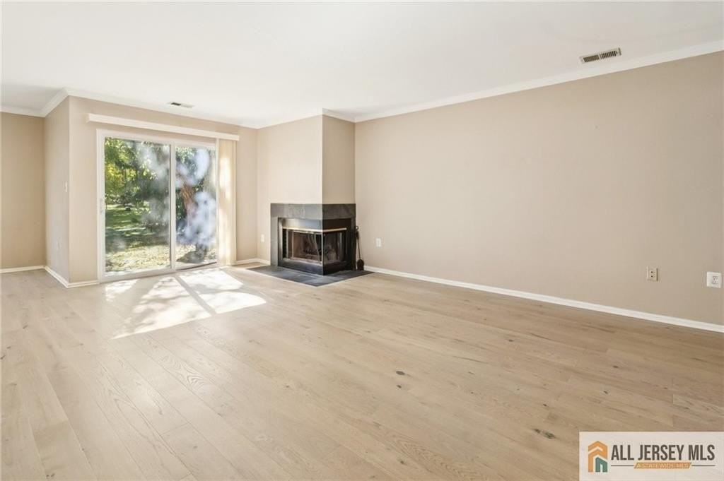 10 Brookline Ct #G - Photo 4 of 29