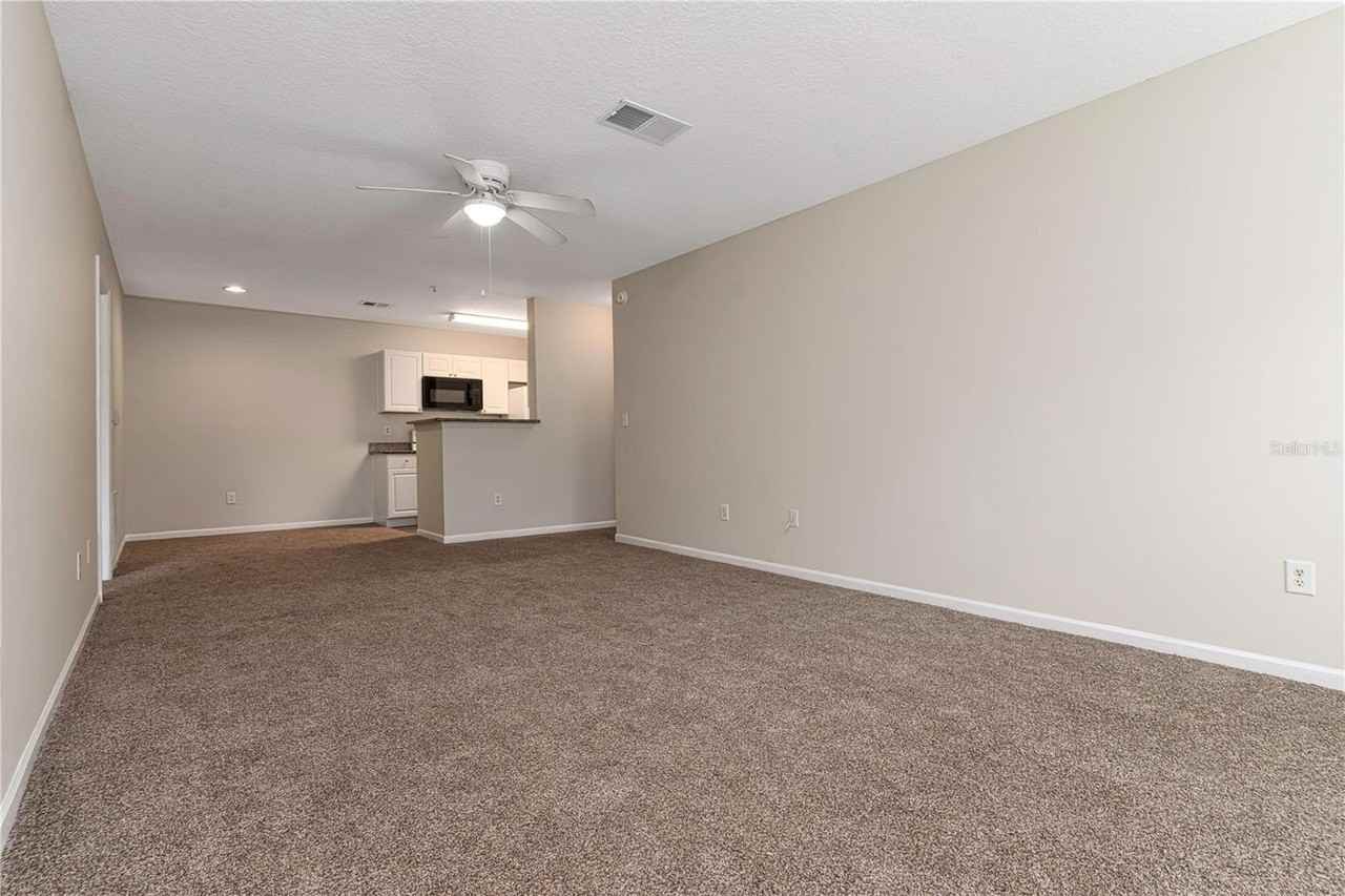 4324 S Kirkman Rd #1103 - Photo 6 of 20