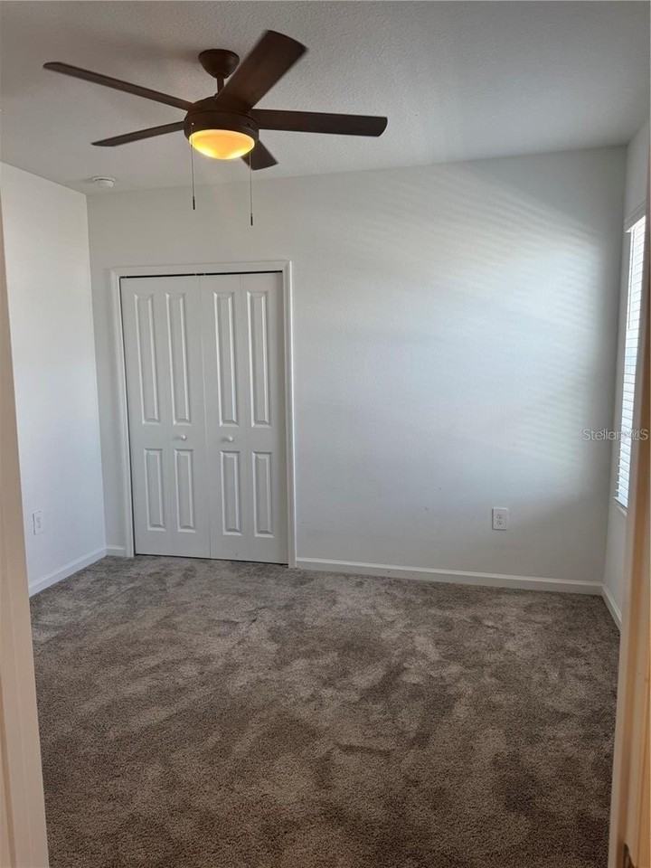 553 Sea Turtle Lane - Photo 4 of 13