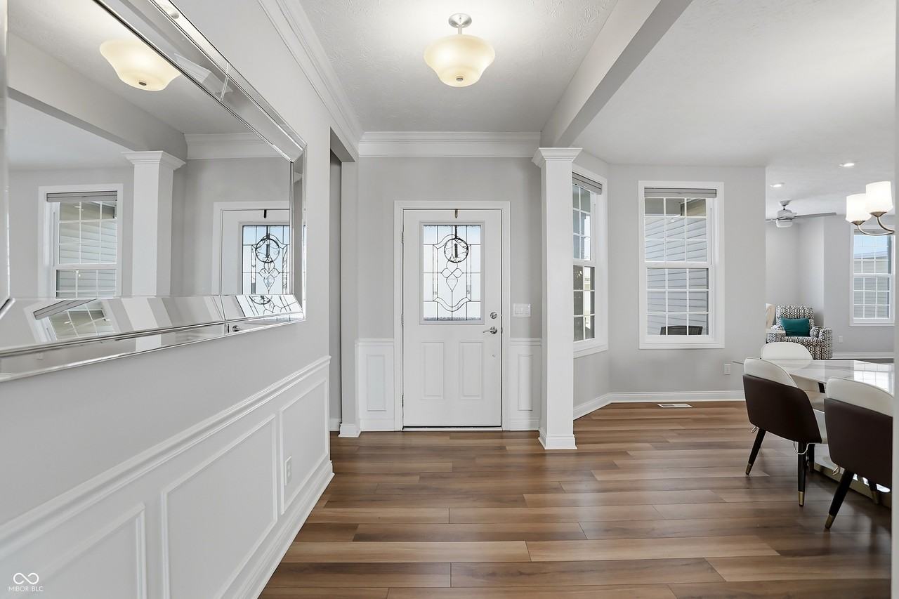 16067 Loire Valley Drive - Photo 5 of 50