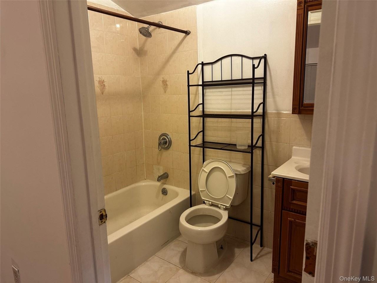 16114 140th Ave Unit 2 #2 - Photo 5 of 14