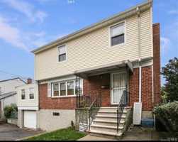 featured image of 11 Argyle Terrace