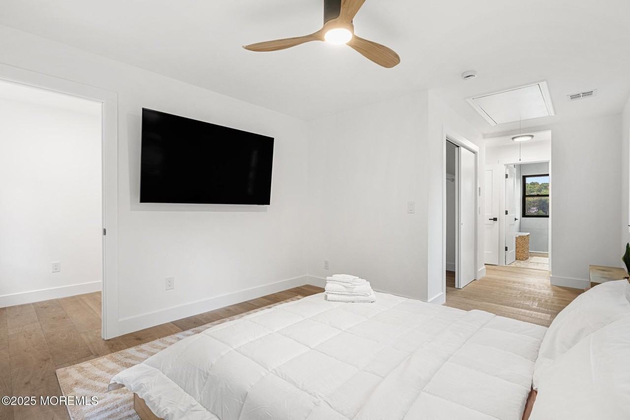 39 Upper Lakeview Ave - Photo 7 of 15