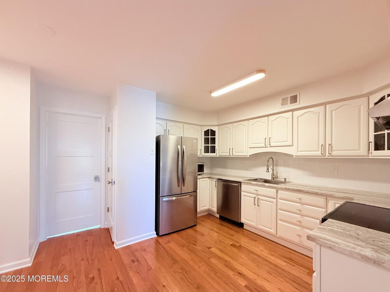 25 Meadow Avenue #64 - Photo 4 of 12