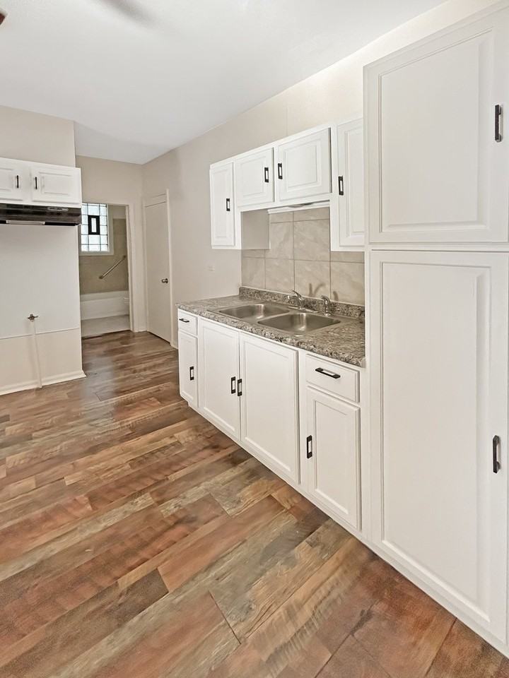 11014 South State Street #1B - Photo 3 of 9