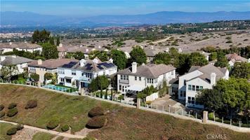 featured image of 18 Vernon