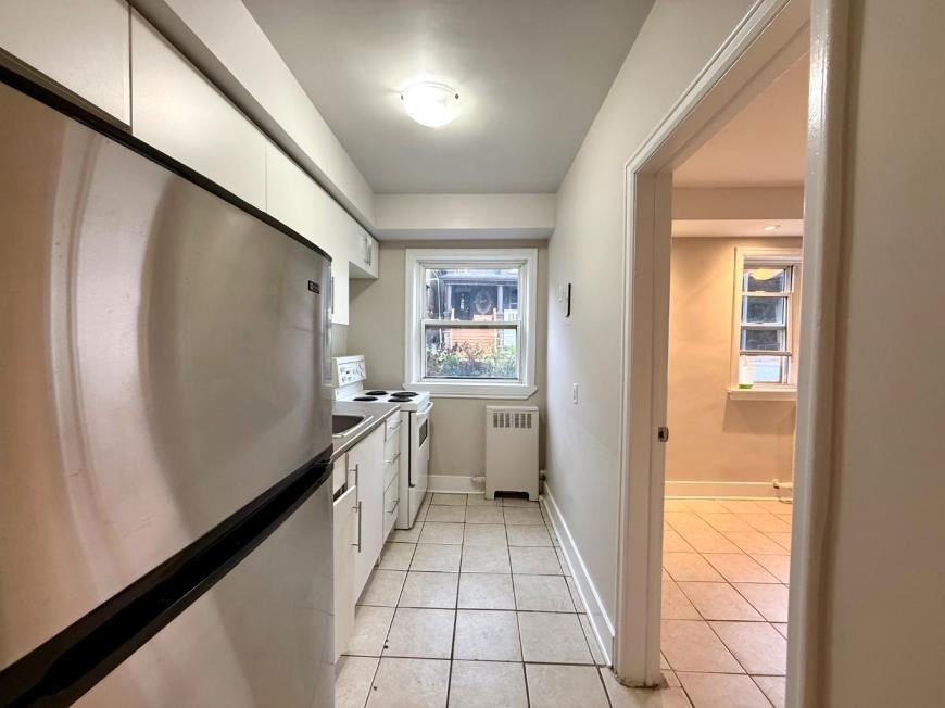 3 Webber Ave - Photo 3 of 10