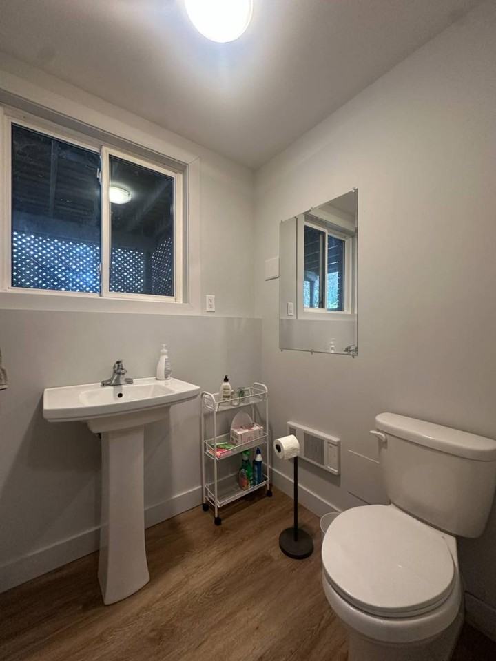 22 Springbrook Dr - Photo 7 of 10