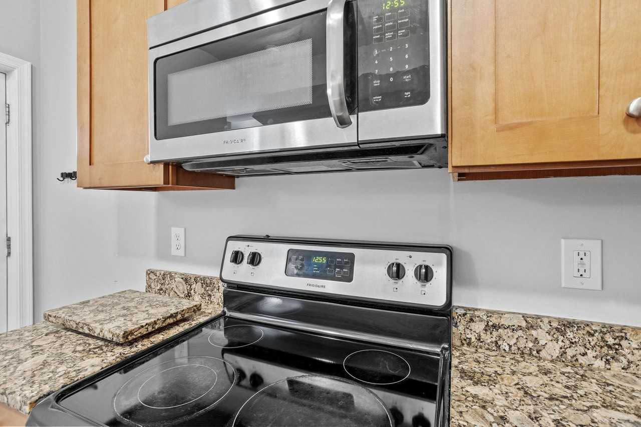 W Nevada St - Photo 3 of 15