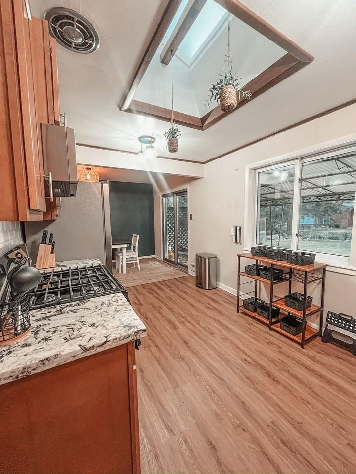 Meade St - Photo 5 of 7