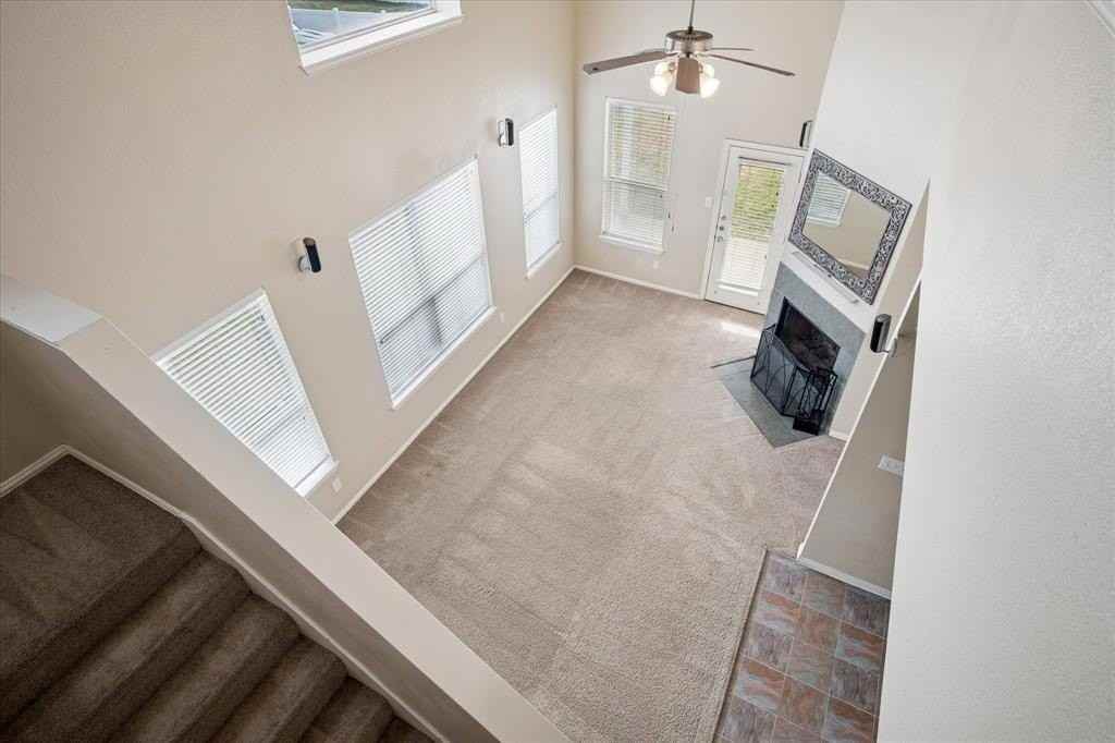 10354 Waterbury Dr - Photo 5 of 25