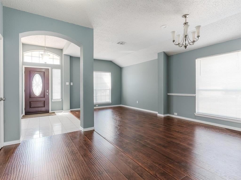 1524 Ballesteros Ct - Photo 2 of 22