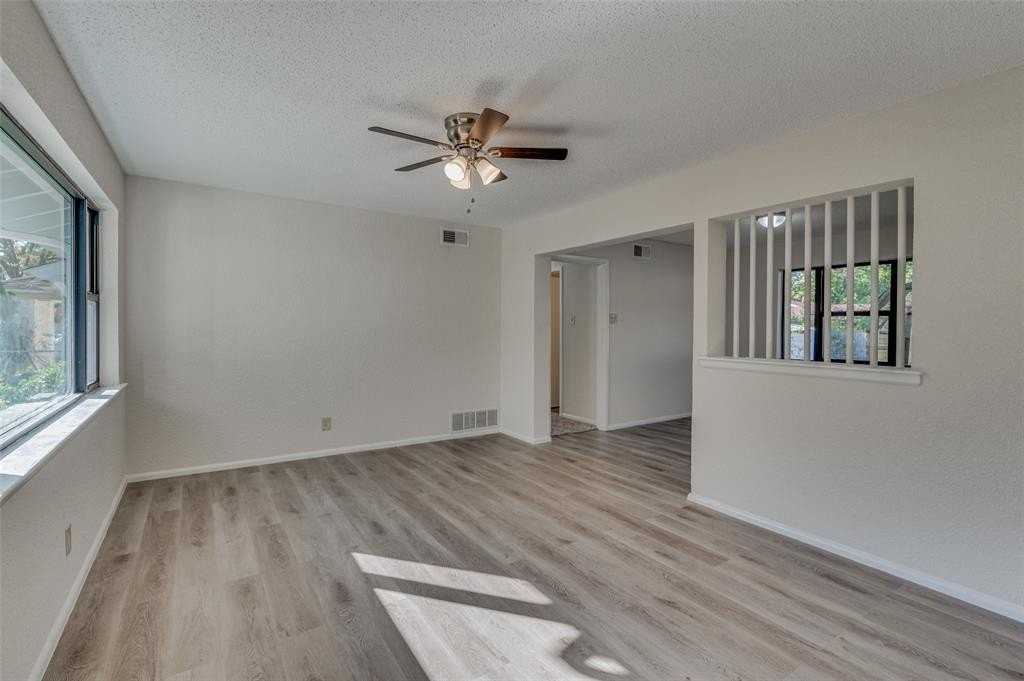 1935 Utica Dr - Photo 6 of 25