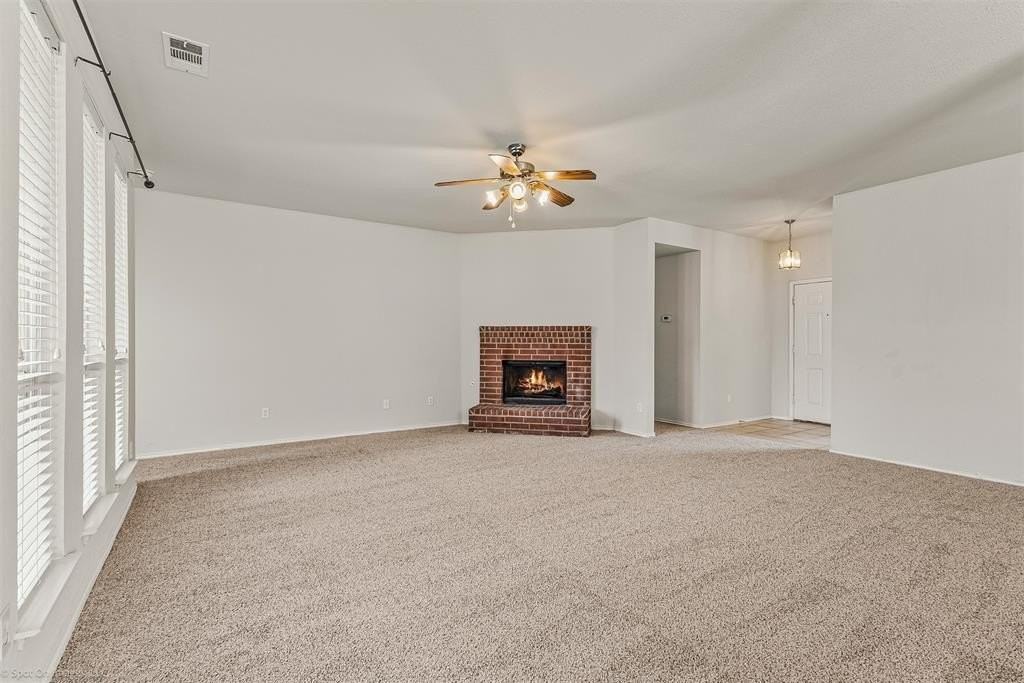 1941 Harvester Drive - Photo 3 of 31