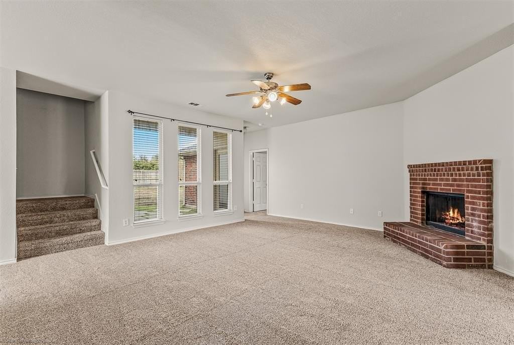 1941 Harvester Drive - Photo 6 of 31