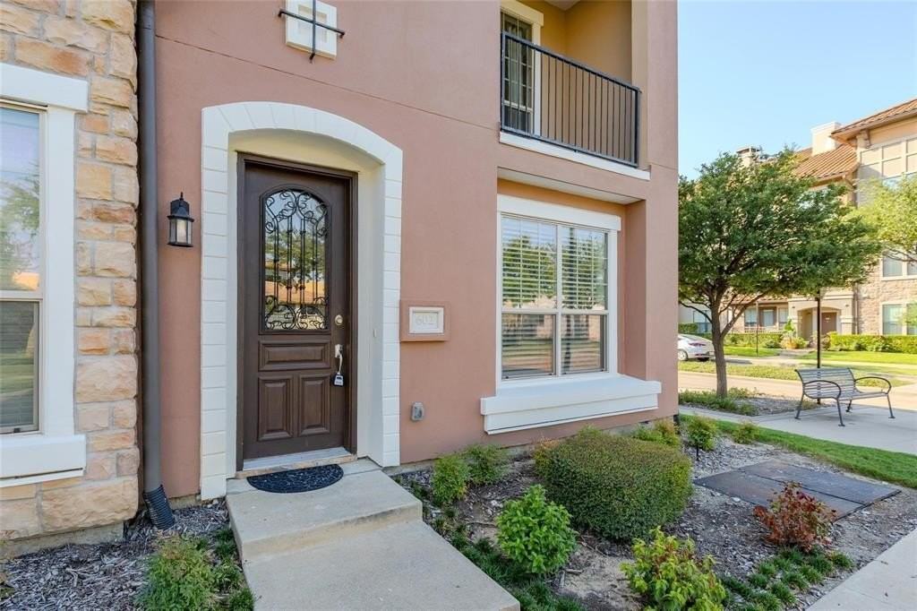 602 Arbol - Photo 2 of 38