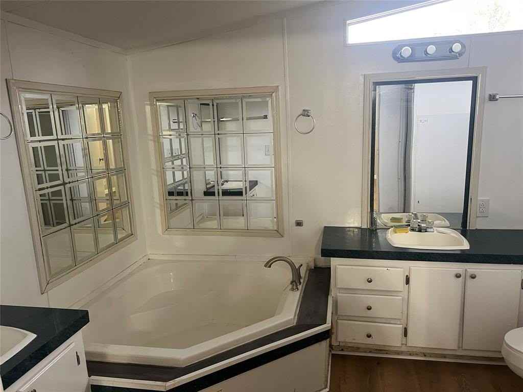 4654 County Road 1078 - Photo 5 of 8