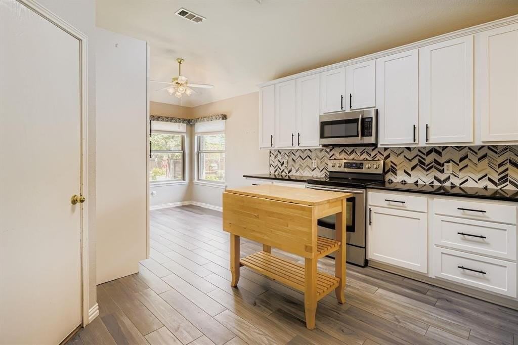 5452 Buckskin Drive - Photo 6 of 16