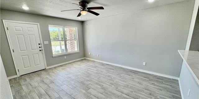 2108 Saulsbury Dr - Photo 2 of 15