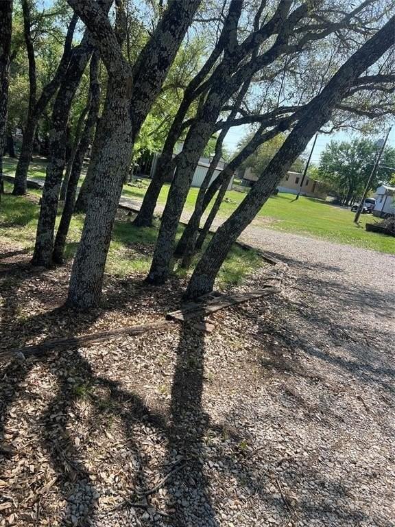 3370 Surfside Drive - Photo 5 of 28