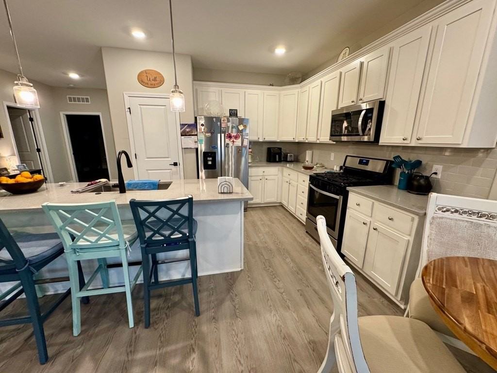 176 Arazzo Way - Photo 4 of 22