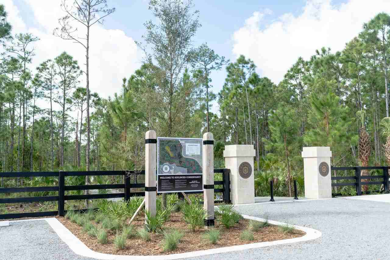 10910 SW Pioneer Pkwy - Photo 4 of 15