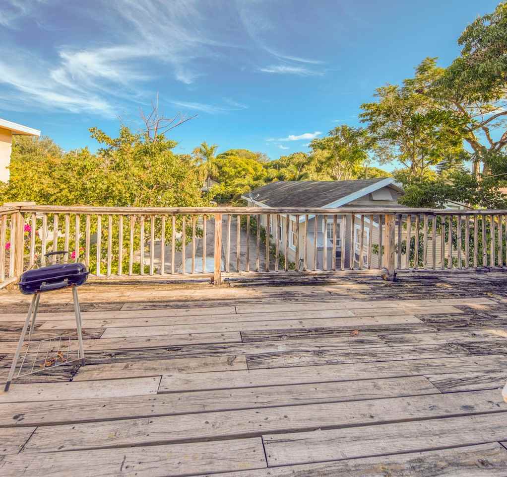 505 S J St #UP - Photo 3 of 8