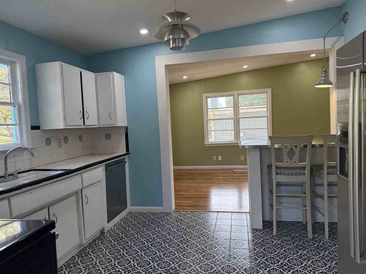 1811 Tyndall Drive - Photo 2 of 13