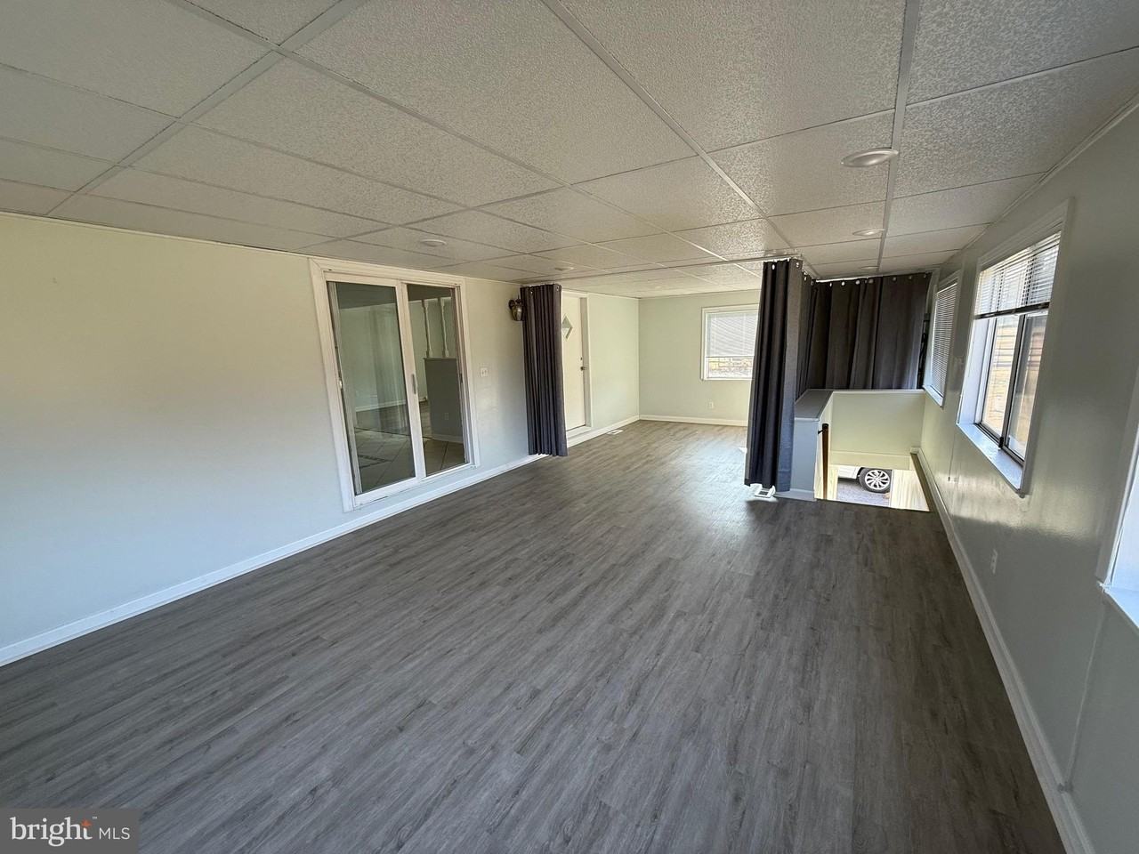 1212 Reece Rd - Photo 4 of 25