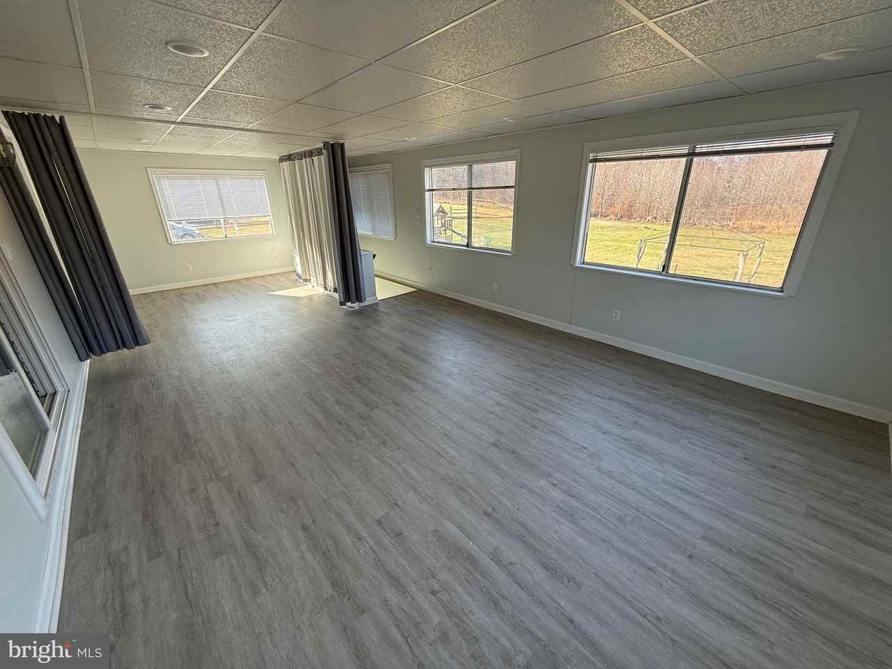 1212 Reece Rd - Photo 5 of 25