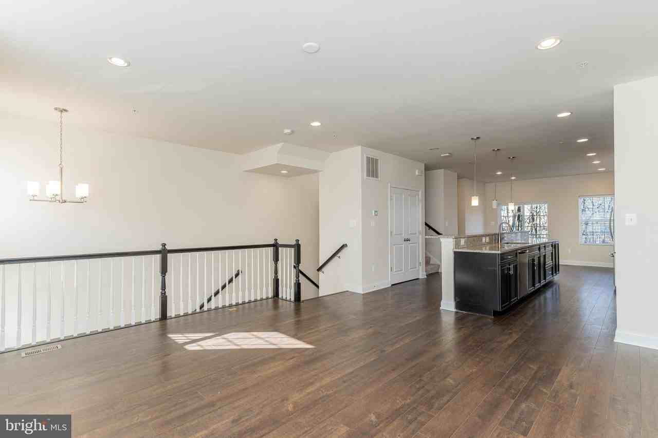 3679 Duckhorn Way - Photo 4 of 37