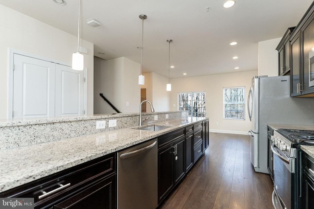 3679 Duckhorn Way - Photo 6 of 37