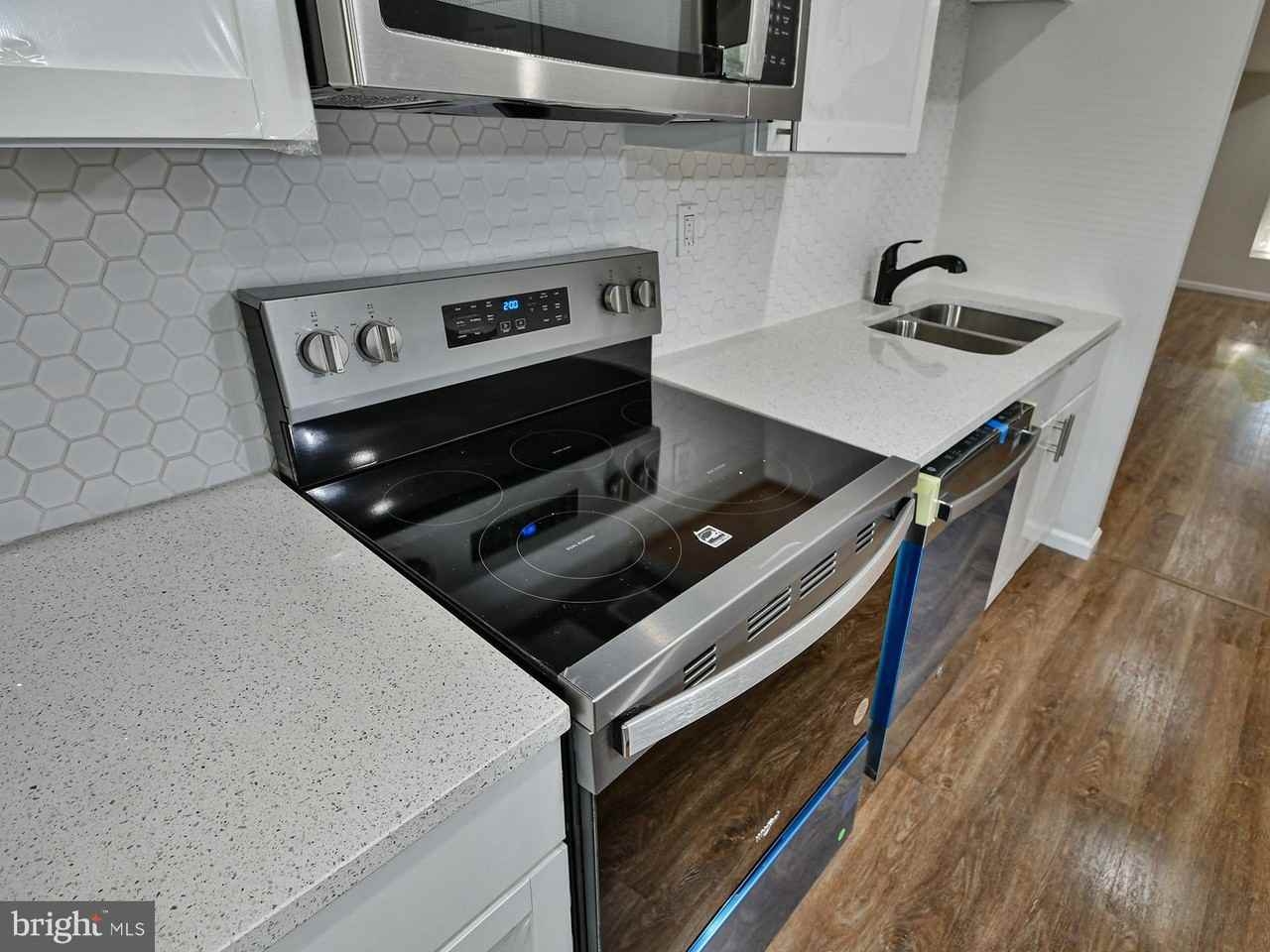 2114 Cliftwood Ave - Photo 5 of 50