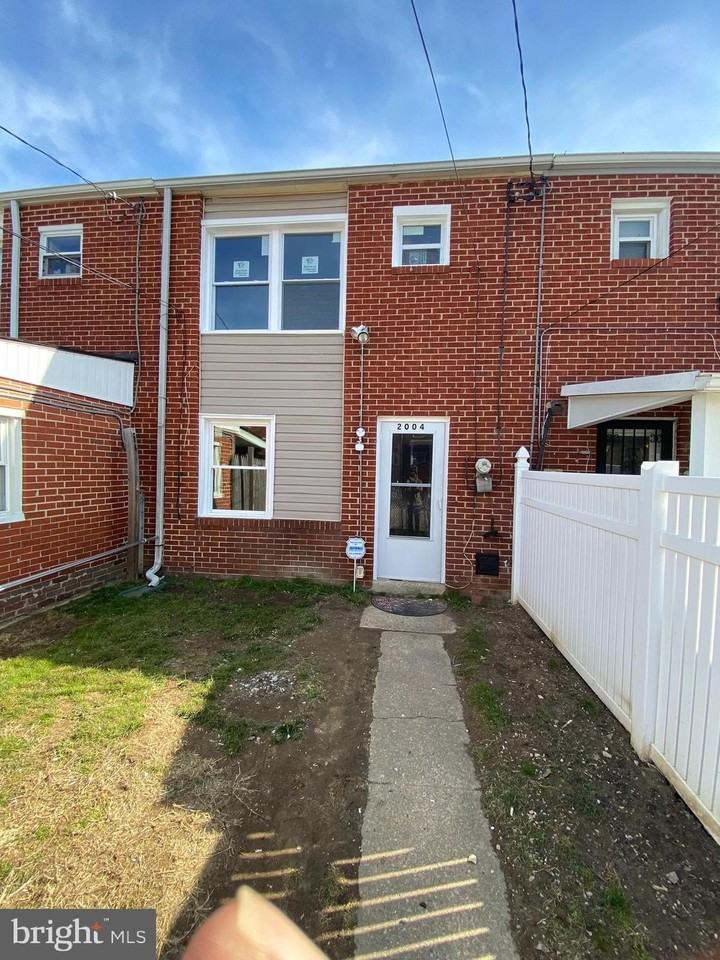 2004 Kelmore Rd - Photo 3 of 39