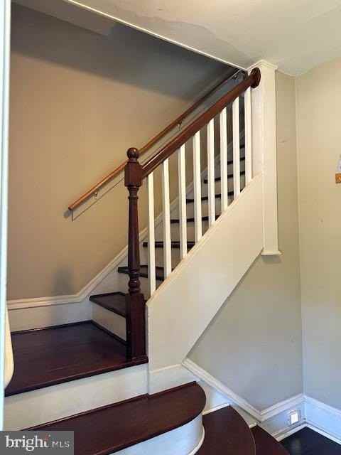 101 Newton Ave - Photo 6 of 18