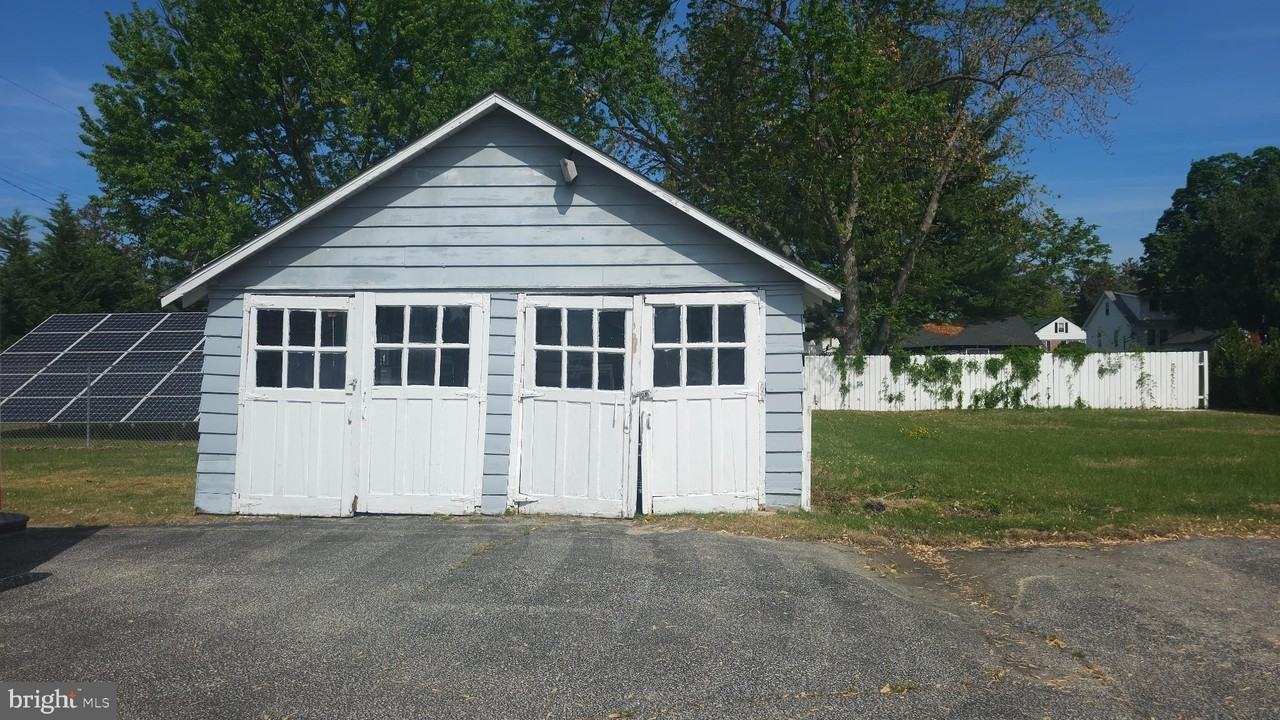 101 North Broadway - Photo 5 of 30