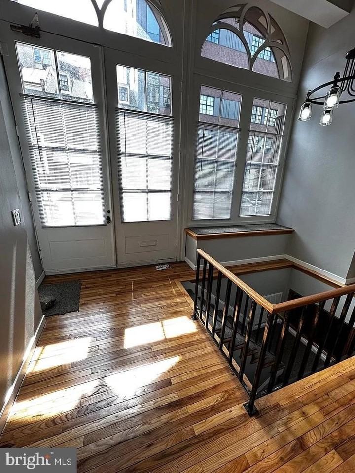 107 Arch Street #1E - Photo 7 of 26