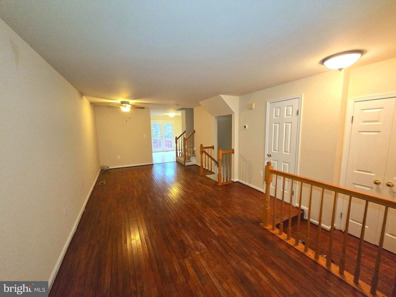 3007 Heritage Springs Ct - Photo 3 of 24