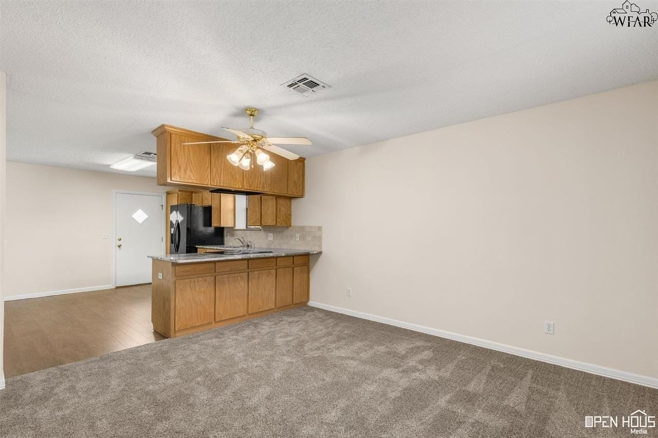 4428R Sisk Rd - Photo 3 of 15