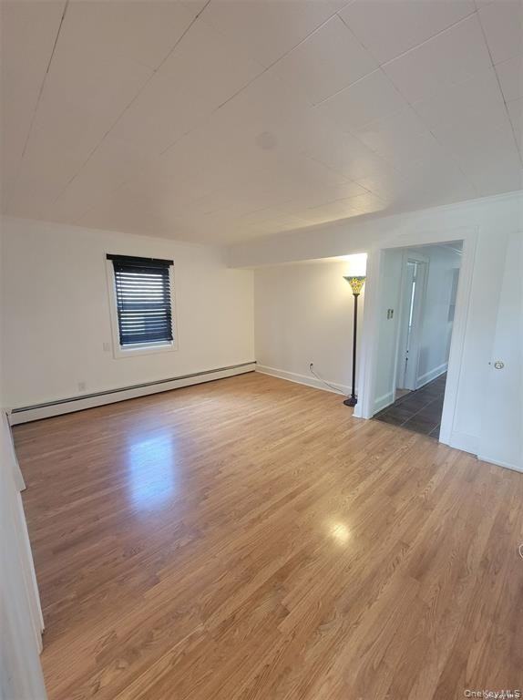 359 Erlanger Blvd - Photo 4 of 16