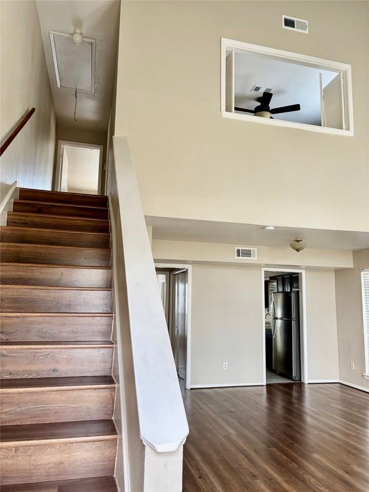 5100 Allendale Road - Photo 2 of 23