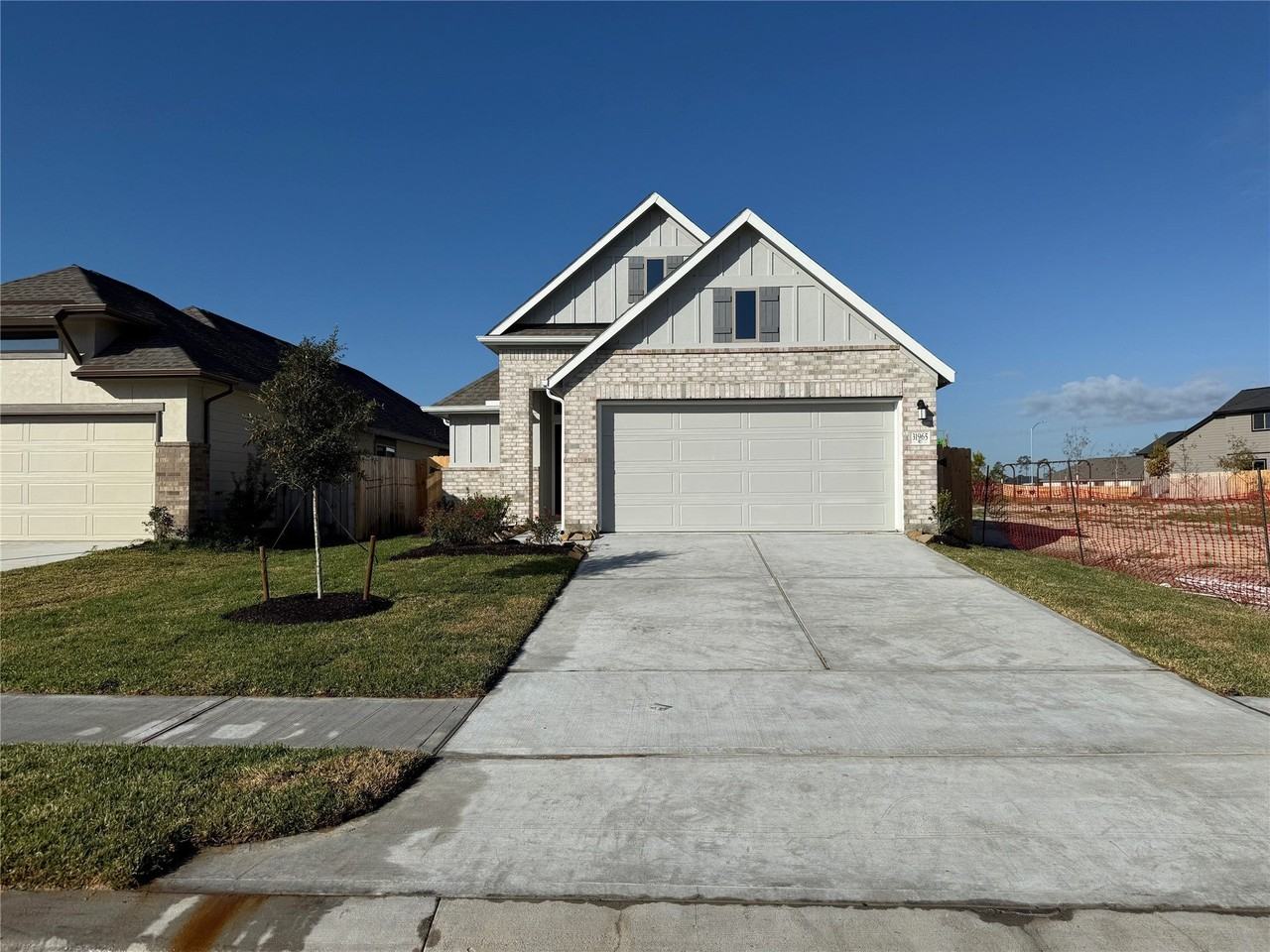 31965 Retama Ranch Ln - Photo 2 of 18